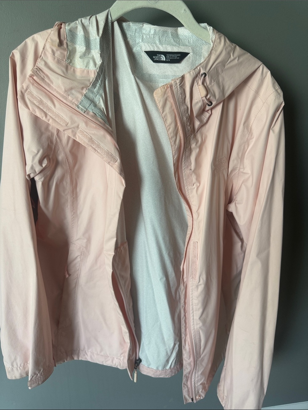 The North Face Women's Pale Pink Hooded Rain Jacket